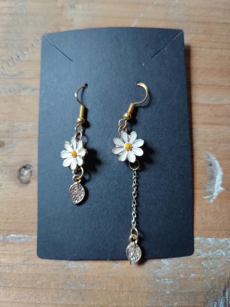 Nieuwe S925 Oorbellen met Madeliefjes en Zirkonia, Met kristal, Hangers, Verzenden, Nieuw