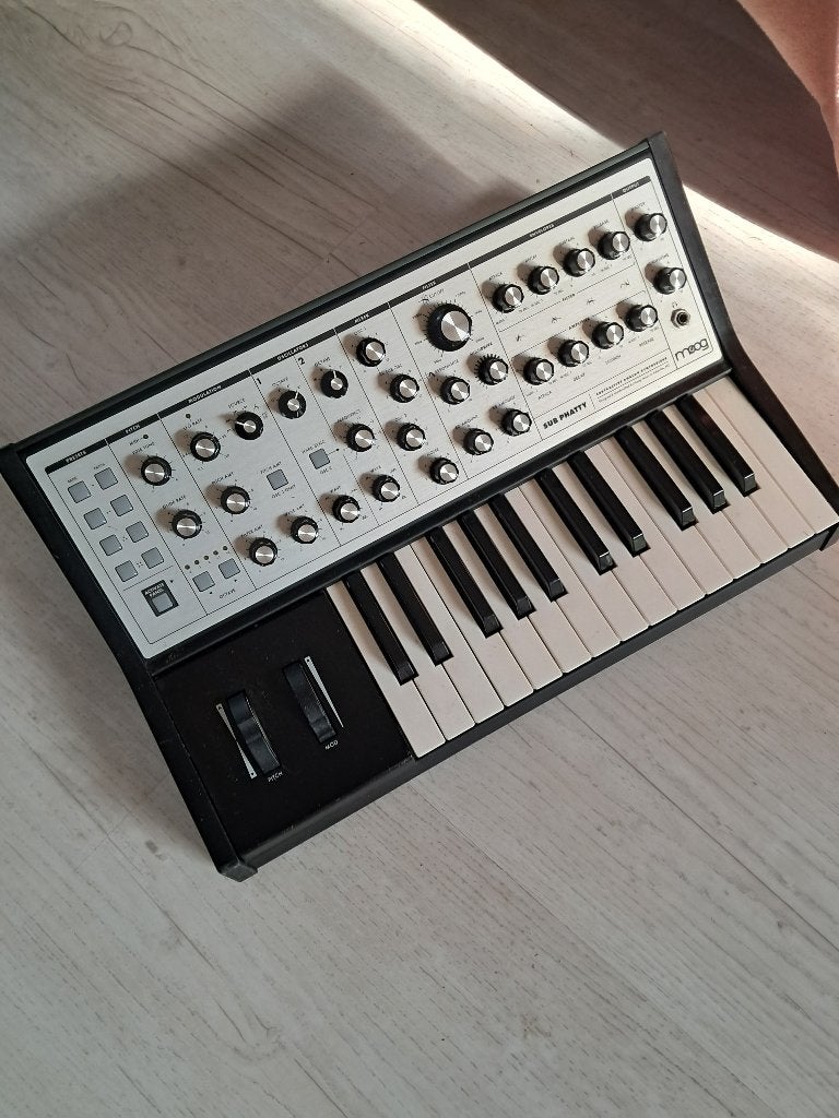 Moog sub phatty syntesizer, Muziek en Instrumenten, Ophalen, Zo goed als nieuw, Overige aantallen, Overige merken