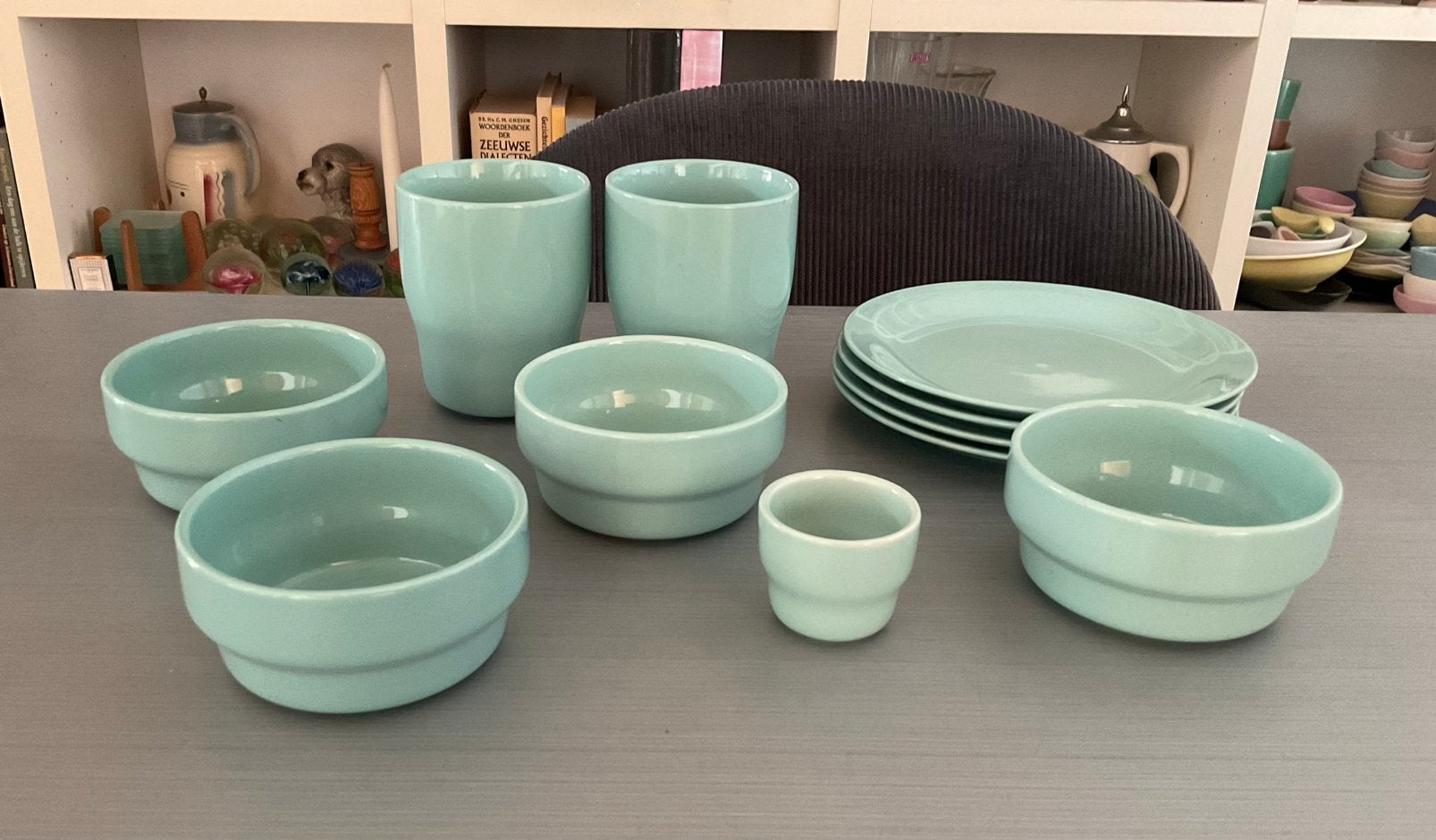 HEMA servies groen; 4x bordje, 2x mok, 4x bakje, 1x eierdop, Gebruikt, Ophalen of Verzenden, Bord(en), Overige stijlen