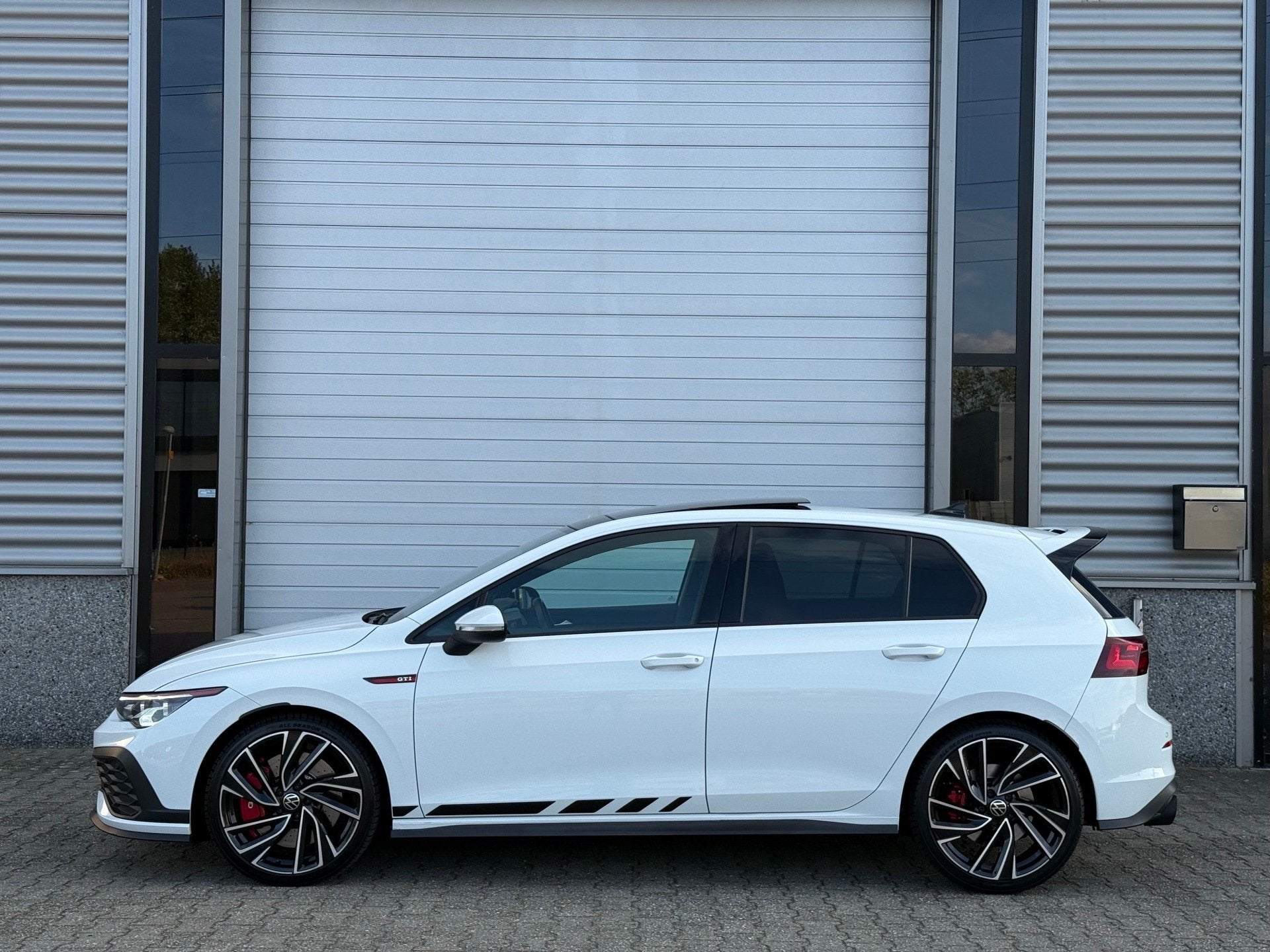 Volkswagen Golf 2.0 TSI GTI Clubsport 300PK Pano IQ, Gebruikt, 4 cilinders, 1984 cc, Alcantara