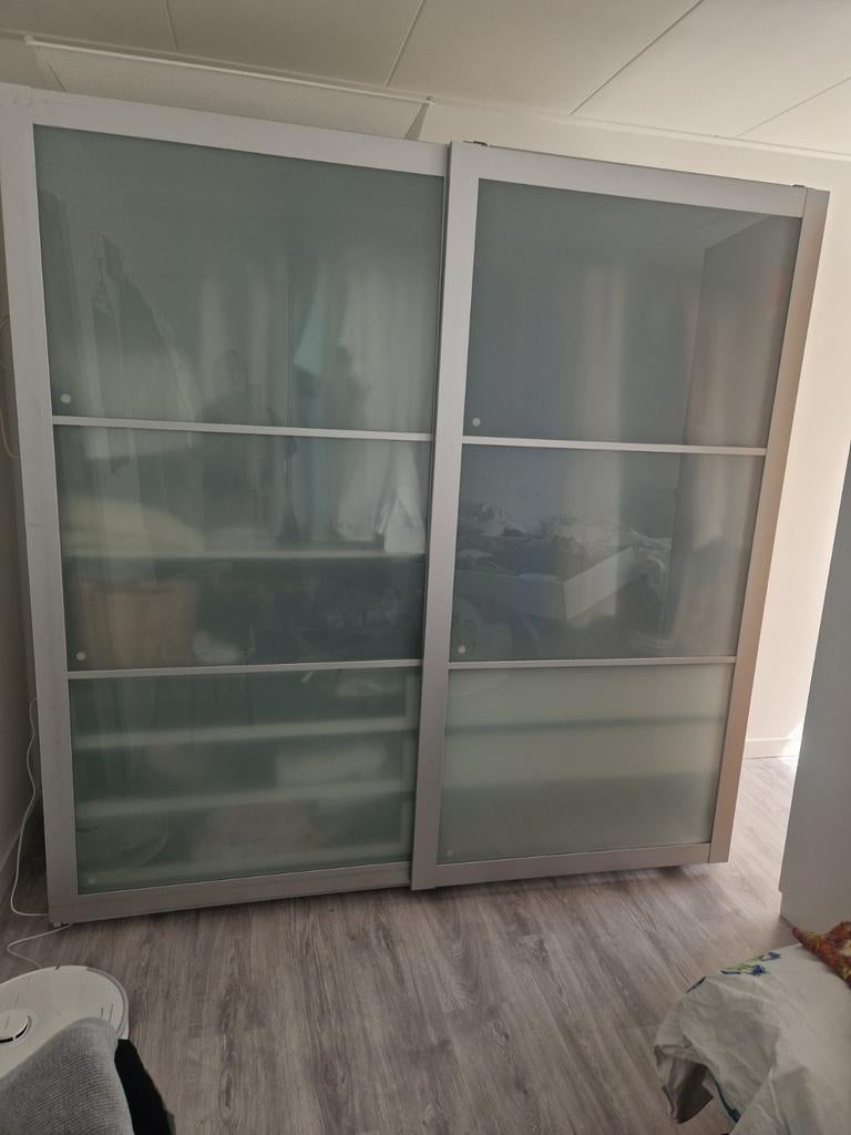 kledingkast  schuifdeuren, Huis en Inrichting, Kasten | Kledingkasten, Ophalen, 150 tot 200 cm, Glas, Modern