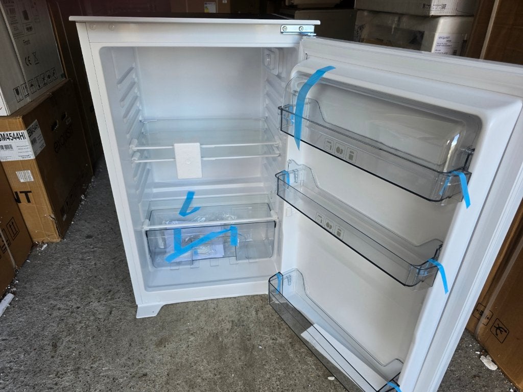 Nieuwe 88 cm inbouw koeler zonder vriesvak sleepdeur systeem, 85 tot 120 cm, Zonder vriesvak, 100 tot 150 liter, Nieuw