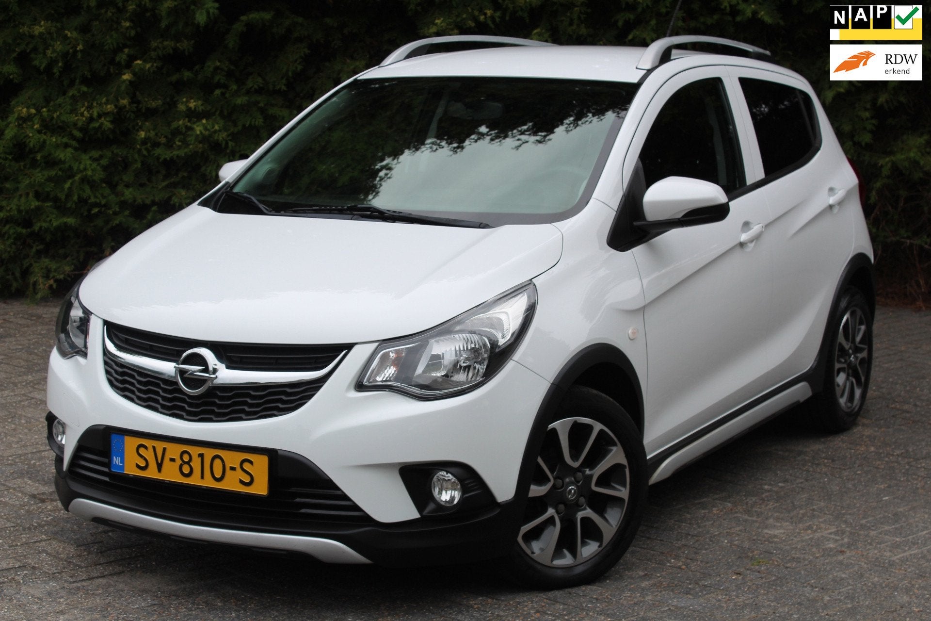 Opel KARL 1.0 Rocks Online Edition 75PK | Parkeersensoren |, Voorwielaandrijving, 839 kg, Stof, Gebruikt