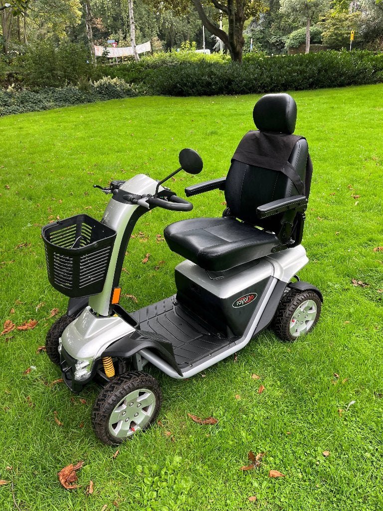 4 wiel Pride Royal 20 , XL140S scootmobiel Nwe accu's 85Ah, Ophalen of Verzenden, Zo goed als nieuw, Elektrische rolstoel
