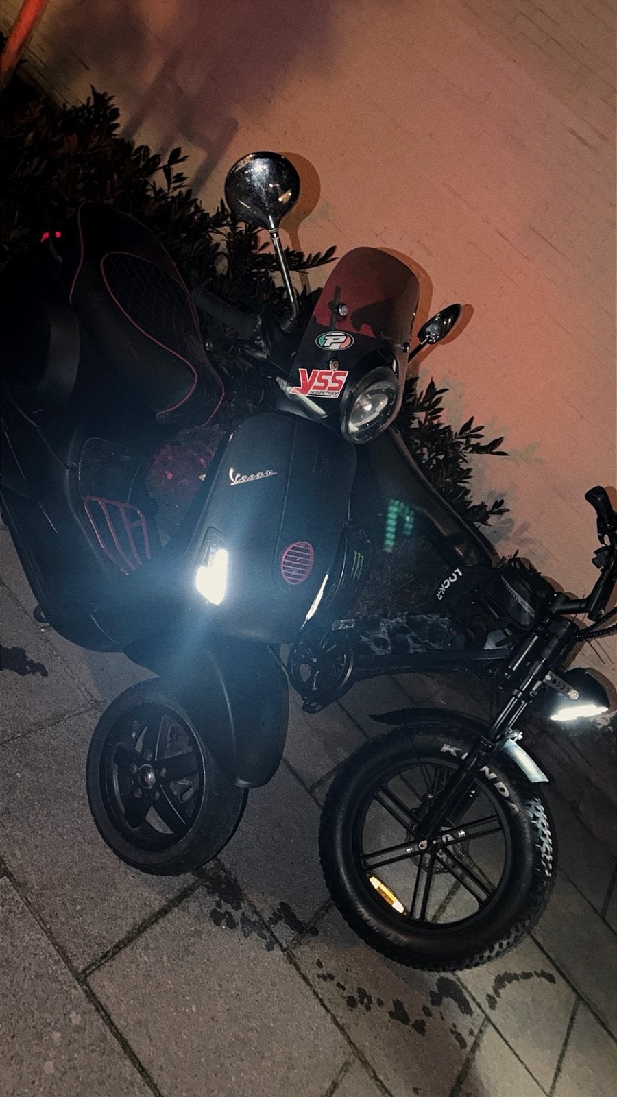 Vespa LX - Mat Zwart - Goed onderhouden, Ophalen, Gebruikt, Maximaal 45 km/u, Benzine