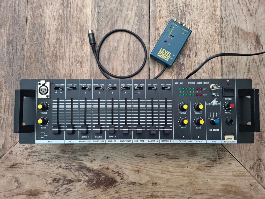 Monaco MPX 402 met Limiter - Professionele Mengtafel, Ophalen of Verzenden, Gebruikt, 5 tot 10 kanalen, Microfooningang