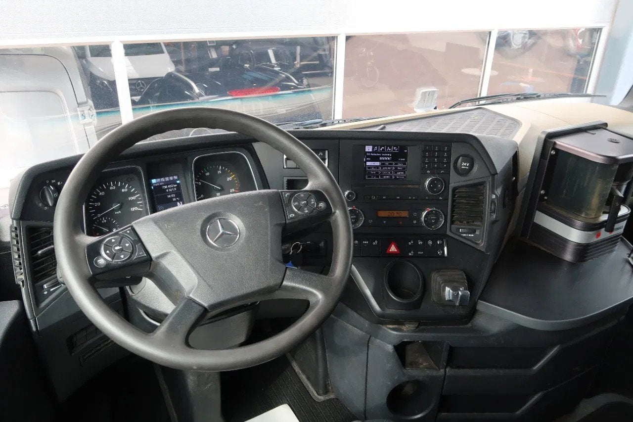 Mercedes-Benz Actros 2551 6x2/ HYDRAULICS/ EURO 6 (bj 2015), Auto's, Vrachtwagens, Automaat, 510 pk, Blauw, Mercedes-Benz