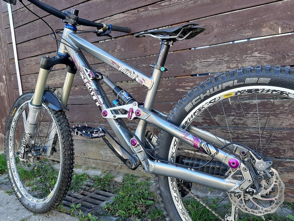 Scott Voltage Downhill / Freeride Bike Framemaat S., Fully, Zo goed als nieuw, Schijfrem, Ophalen