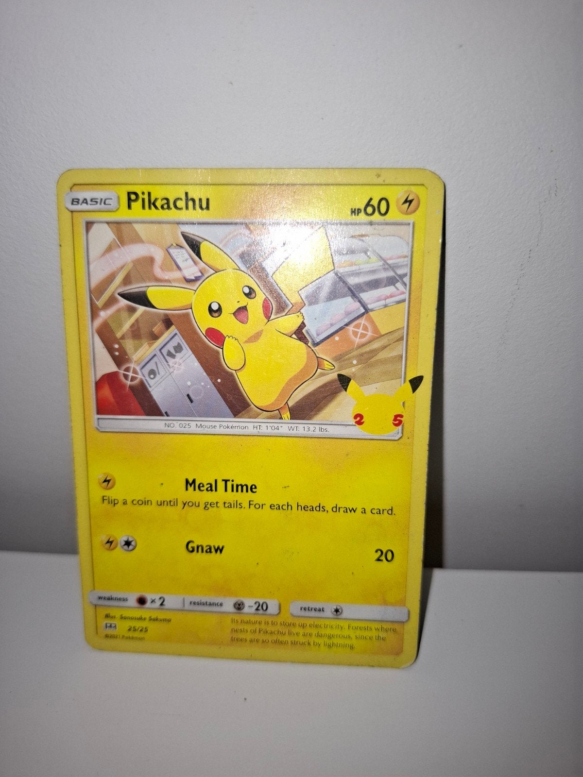 Pikachu Mcdonalds 25 vierjaardag, Hobby en Vrije tijd, Verzamelkaartspellen | Pokémon, Ophalen of Verzenden, Zo goed als nieuw