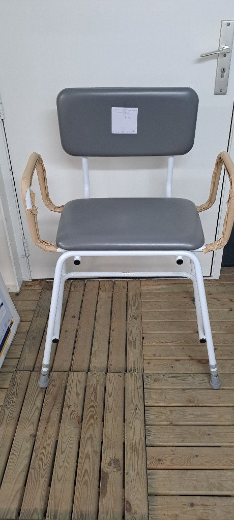 Bariatische kruk. In hoogte verstelbaar., Ophalen, Zo goed als nieuw