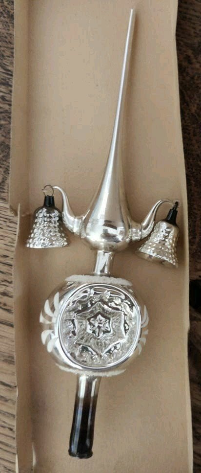 Antieke kerstpiek, Ophalen