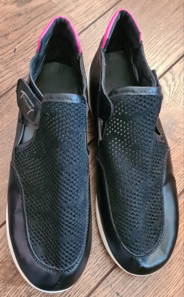 TOMMY HILFIGER 40, Ophalen of Verzenden, Zo goed als nieuw, Blauw, Sneakers of Gympen