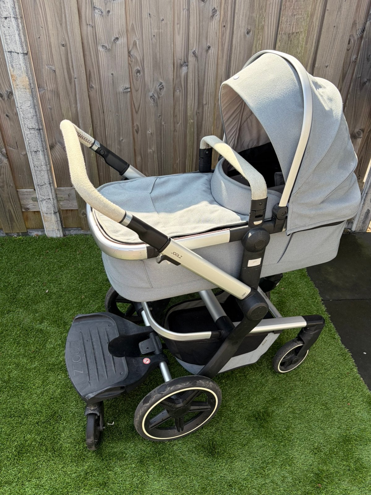 Joolz Day Plus kinderwagen Gentle Blue (grijsblauw), Kinderen en Baby's, Kinderwagens en Combinaties, Gebruikt, Verstelbare duwstang