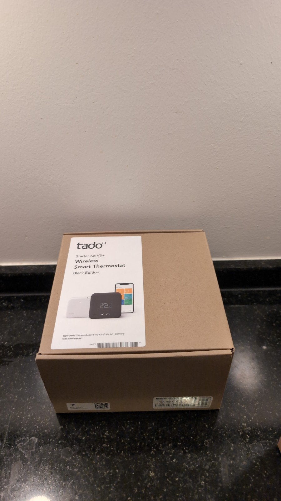 Tado Starter Kit V3+ Draadloze Slimme Thermostaat Zwart, Ophalen of Verzenden, Slimme thermostaat, Nieuw
