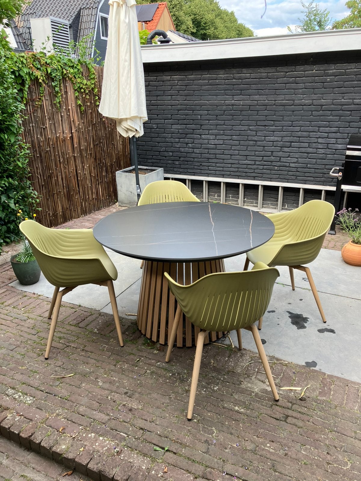 Tuintafel Intratuin Liam, Tuin en Terras, Tuinsets en Loungesets, Zo goed als nieuw, Aluminium, Eettafel, Ophalen