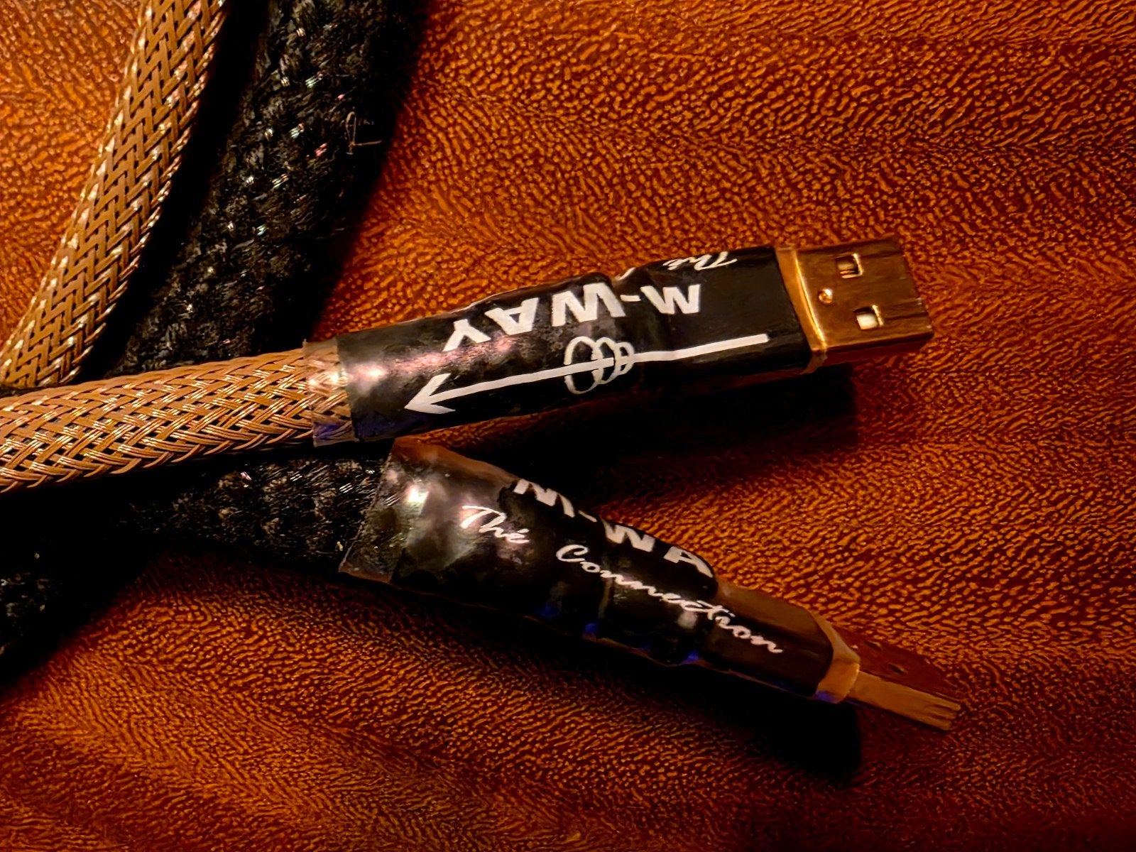 Audiomaat M-way Reference USB 3dw+ 4dw (gold), Audio, Tv en Foto, Audiokabels en Televisiekabels, Ophalen of Verzenden, Nieuw