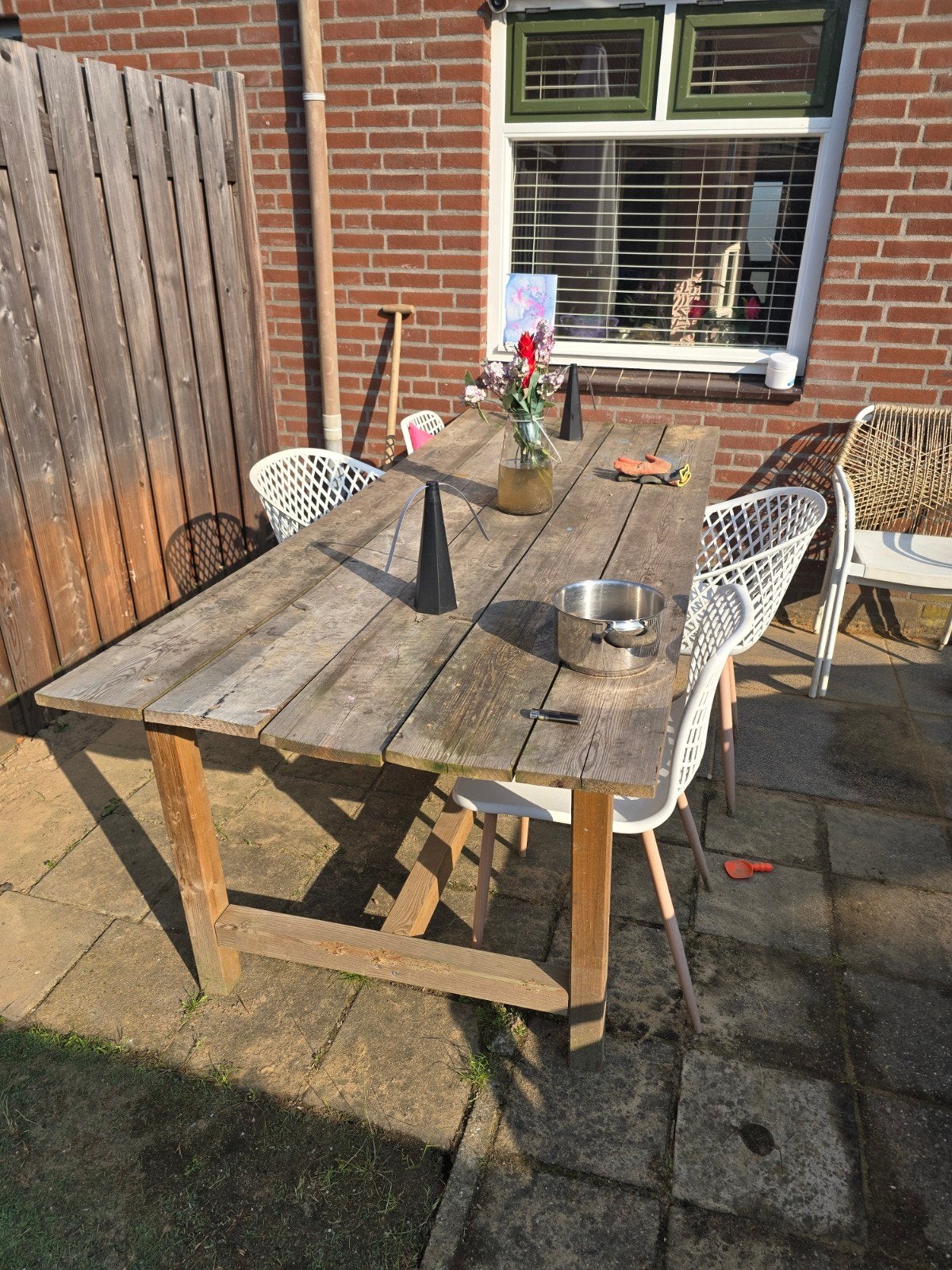 Brandhout, hout, tuinplanken, tuintafel, Ophalen, Gebruikt, Hout