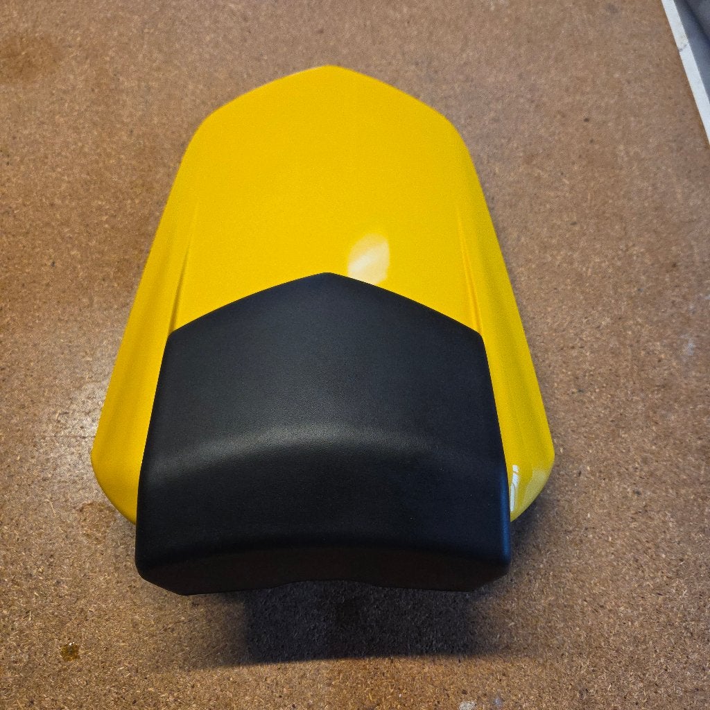 Yamaha R1 Seatcover 50th anniversary 2006 Geel, Ophalen of Verzenden, Zo goed als nieuw
