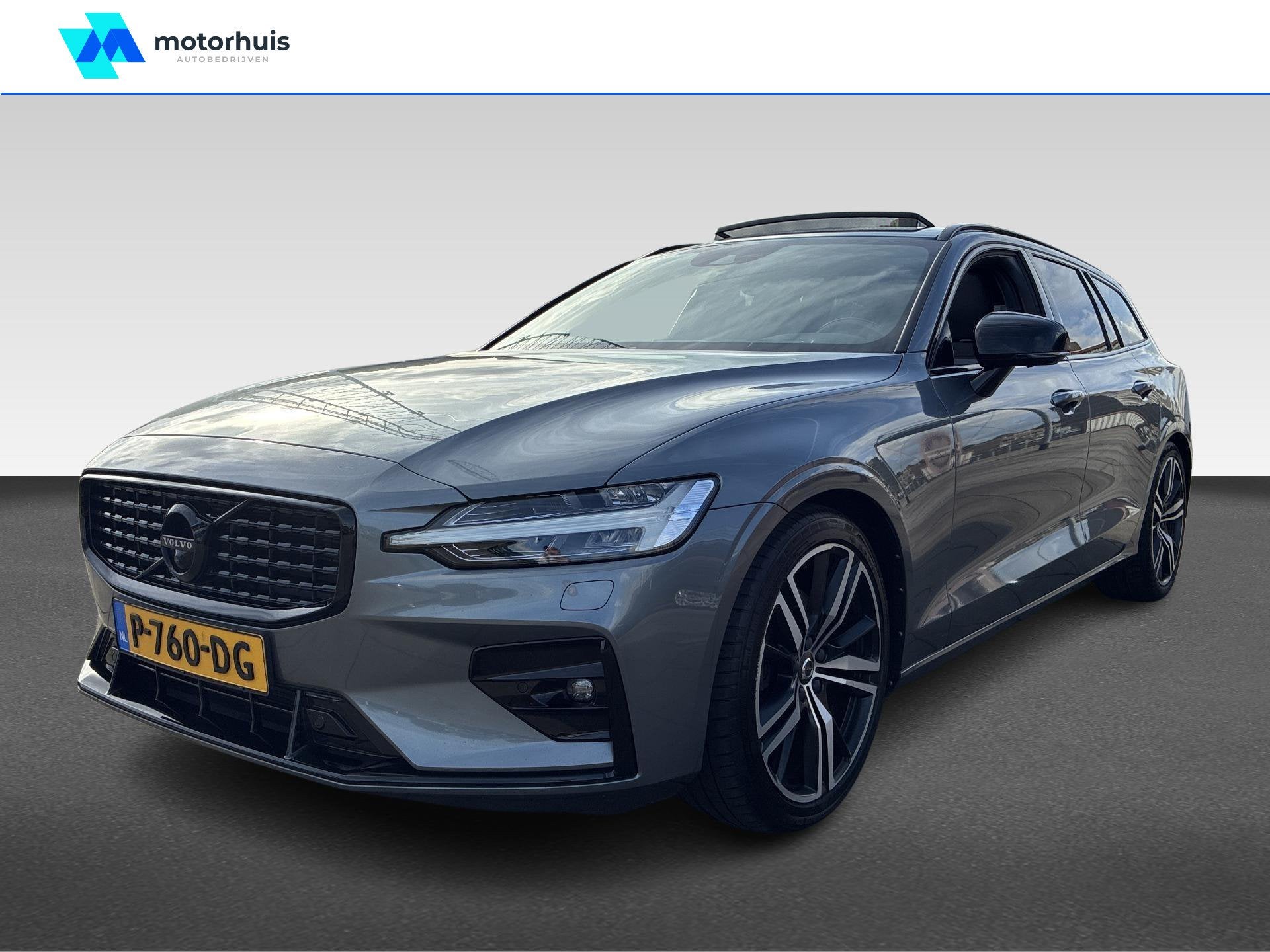 Volvo V60 2.0 B4 R-Design, Auto's, Volvo, Automaat, 15 km/l, Euro 6, 4 cilinders