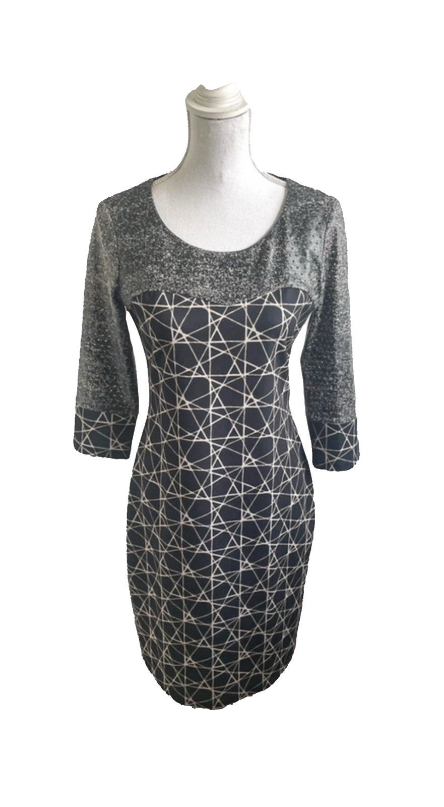 Eroke grijze midi jurk met glitters 38, Kleding | Dames, Maat 38/40 (M), Ophalen of Verzenden, Zo goed als nieuw, Knielengte