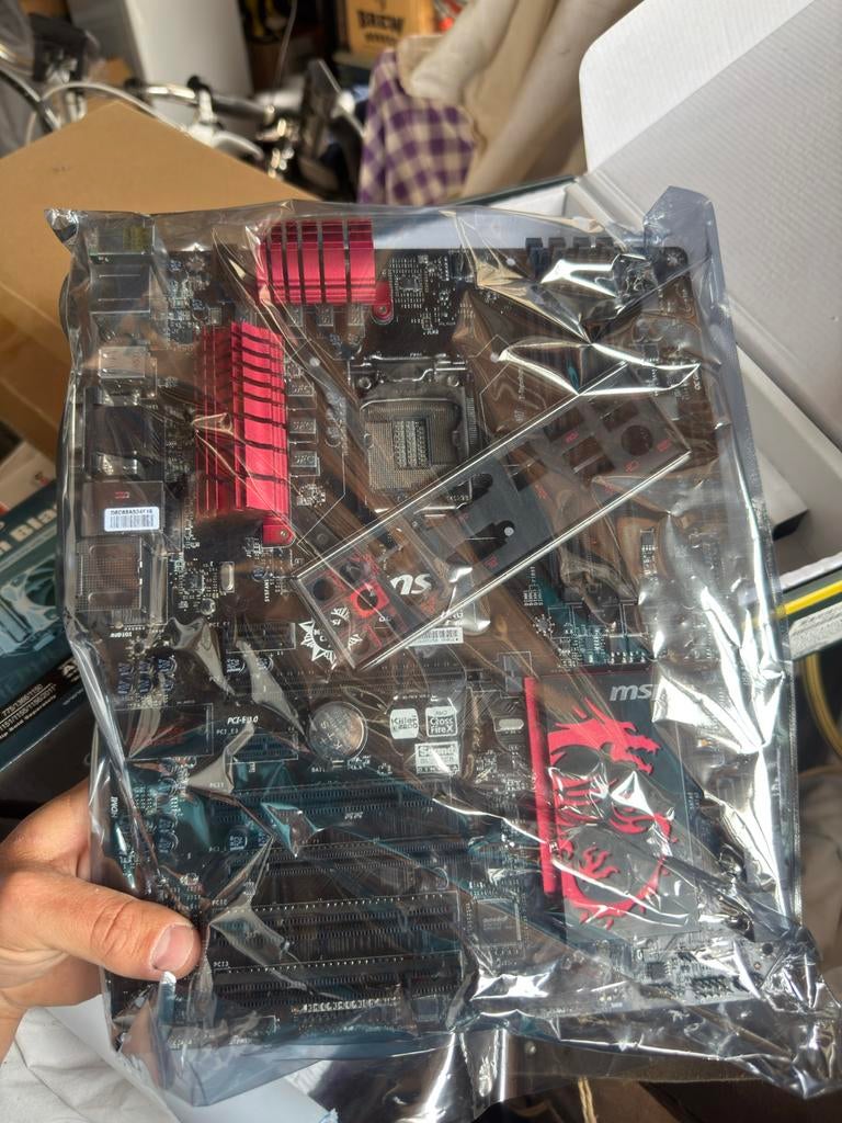 MSI Moederbord z390 gaming x, Computers en Software, Moederborden, Ophalen of Verzenden, Nieuw, Intel, Overige soorten
