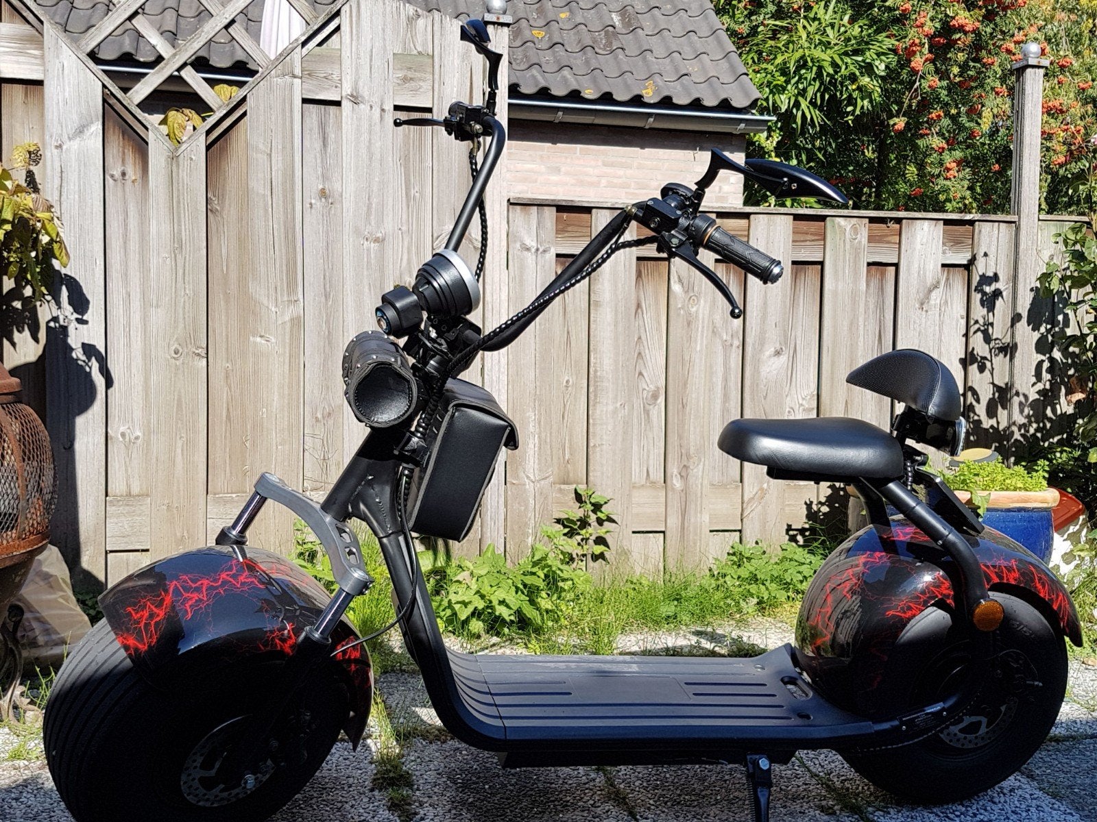 Stoere elektrische scooter met brede banden, Fietsen en Brommers, Ophalen