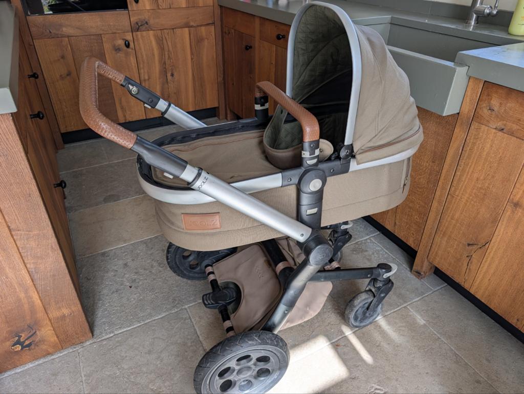 Joolz Day Kinderwagen legergroen, Kinderen en Baby's, Kinderwagens en Combinaties, Gebruikt, Combiwagen, Overige merken, Met reiswieg