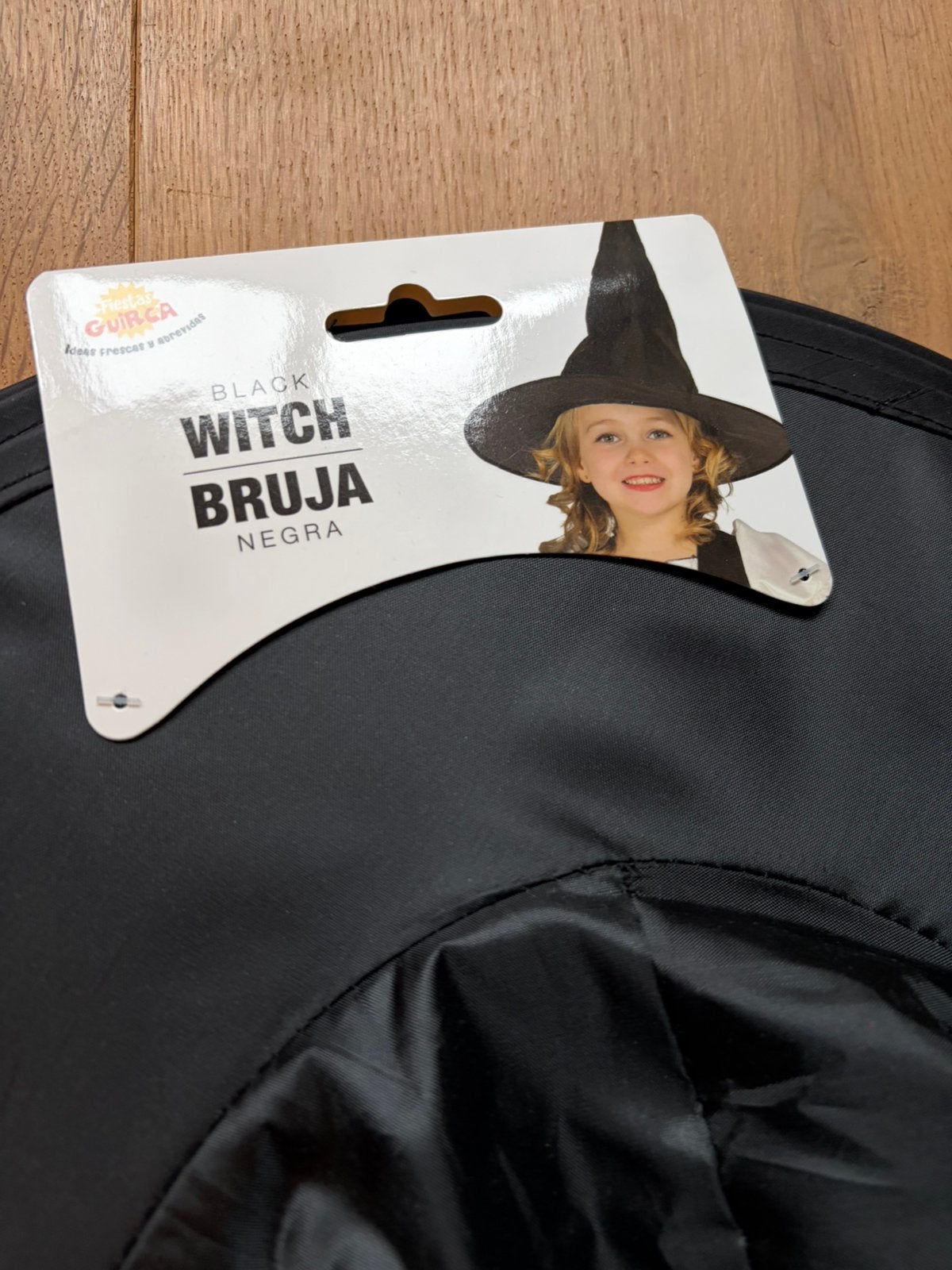 Heksenmuts - halloween 8 stuks, Ophalen, Zo goed als nieuw, Jongen of Meisje