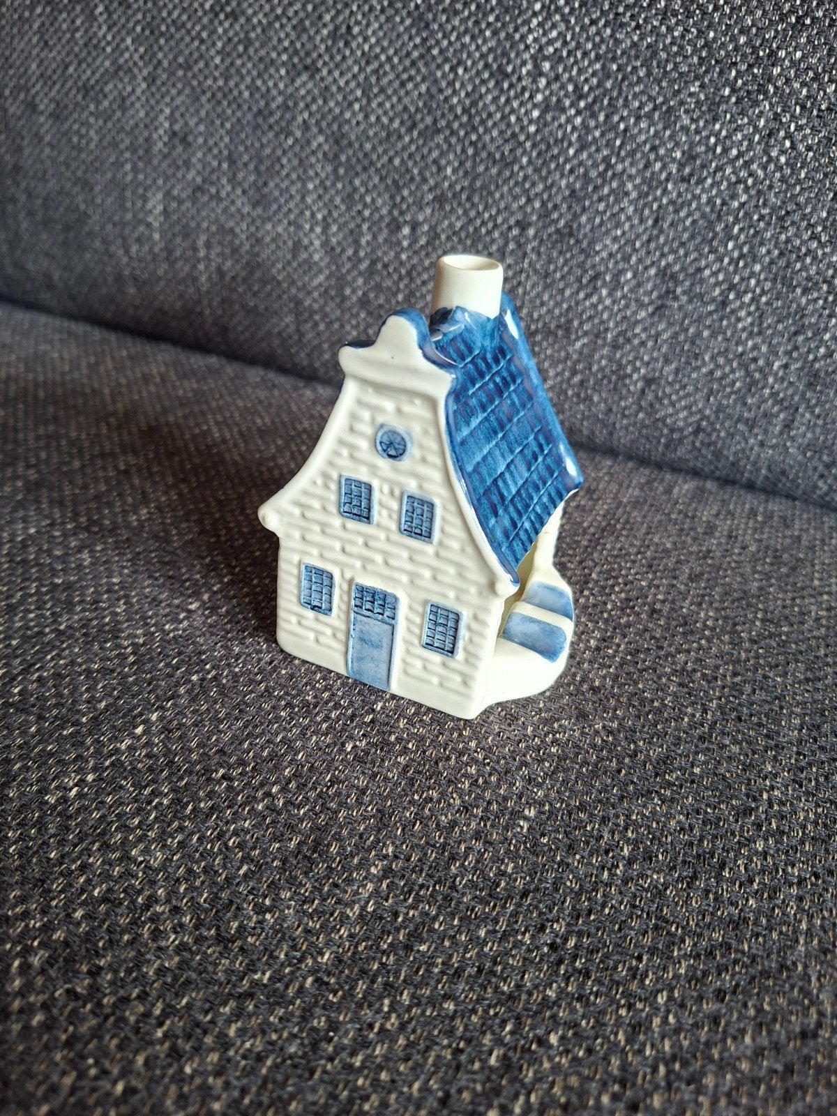 Blauw Delfts huisje asbak 1945 - Teepe, Antiek en Kunst, Ophalen of Verzenden