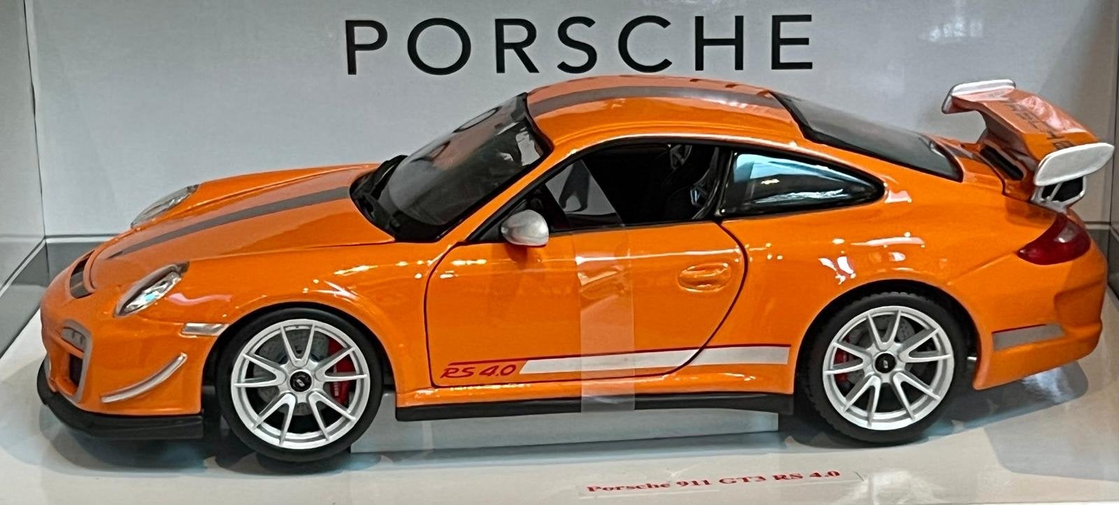 Porsche 911 GT3 RS 4.0 - Oranje - schaal 1:18, Ophalen of Verzenden, Nieuw