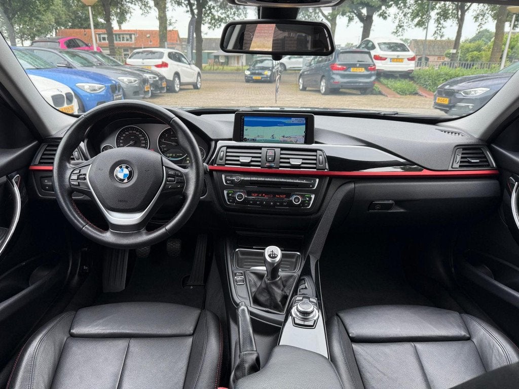 BMW 3-serie 320i EfficientDynamics Edition High Executive Sp, Auto's, BMW, Achterwielaandrijving, Gebruikt, 4 cilinders, Handgeschakeld