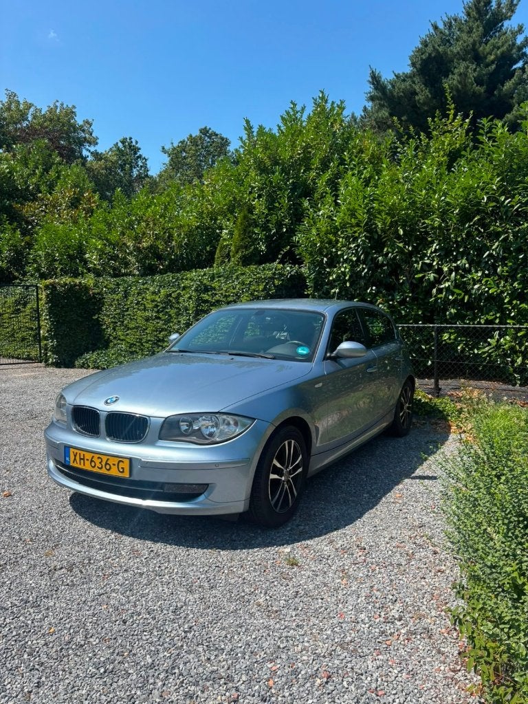 BMW 1-Serie 116i - Cruise - Airco - 5DR - Nieuwe beurt, 1-Serie, Achterwielaandrijving, 4 cilinders, Blauw