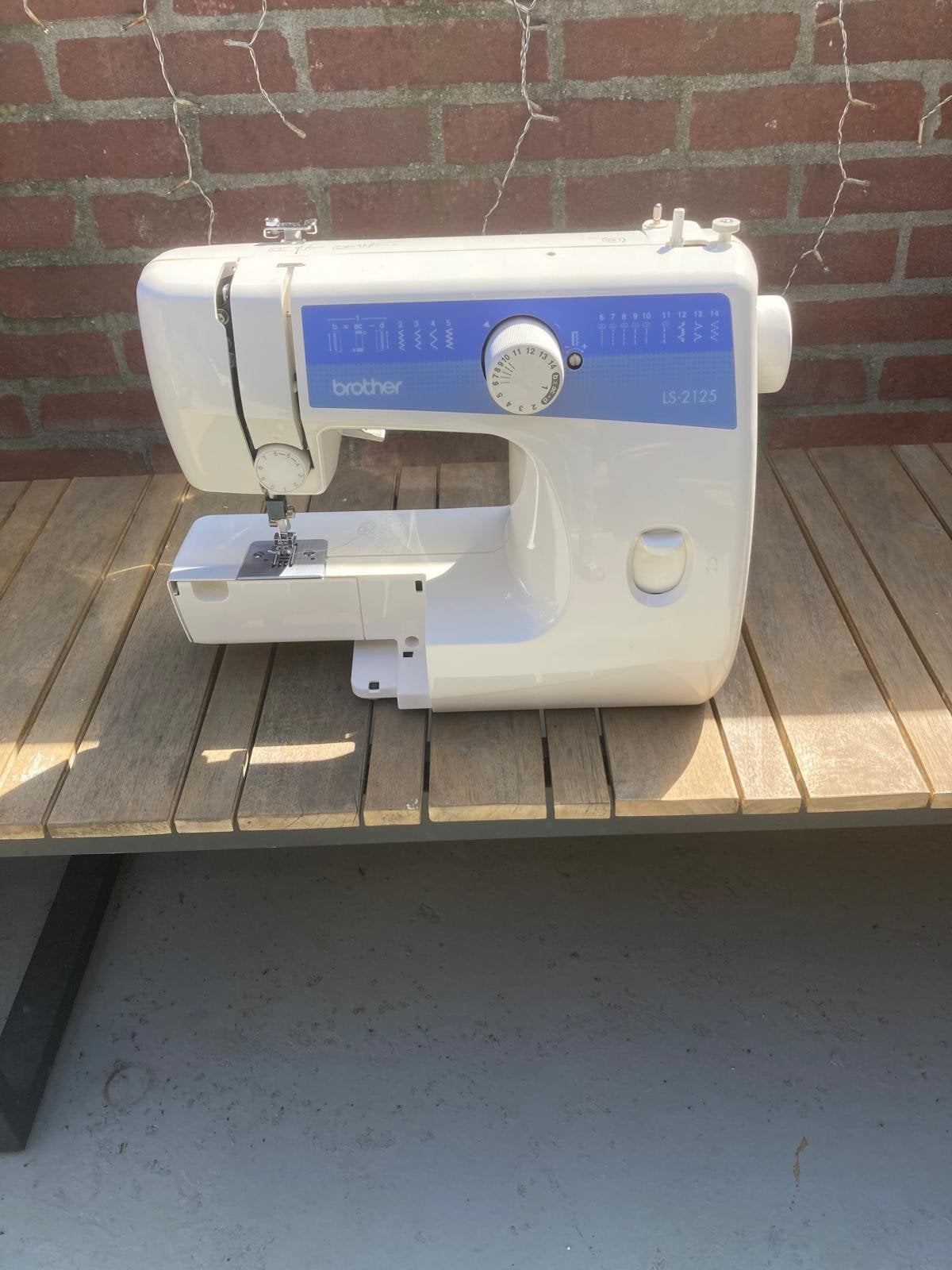 Brother LS-2125 Naaimachine - Zo goed als nieuw, Ophalen, Zo goed als nieuw, Naaimachine, Brother