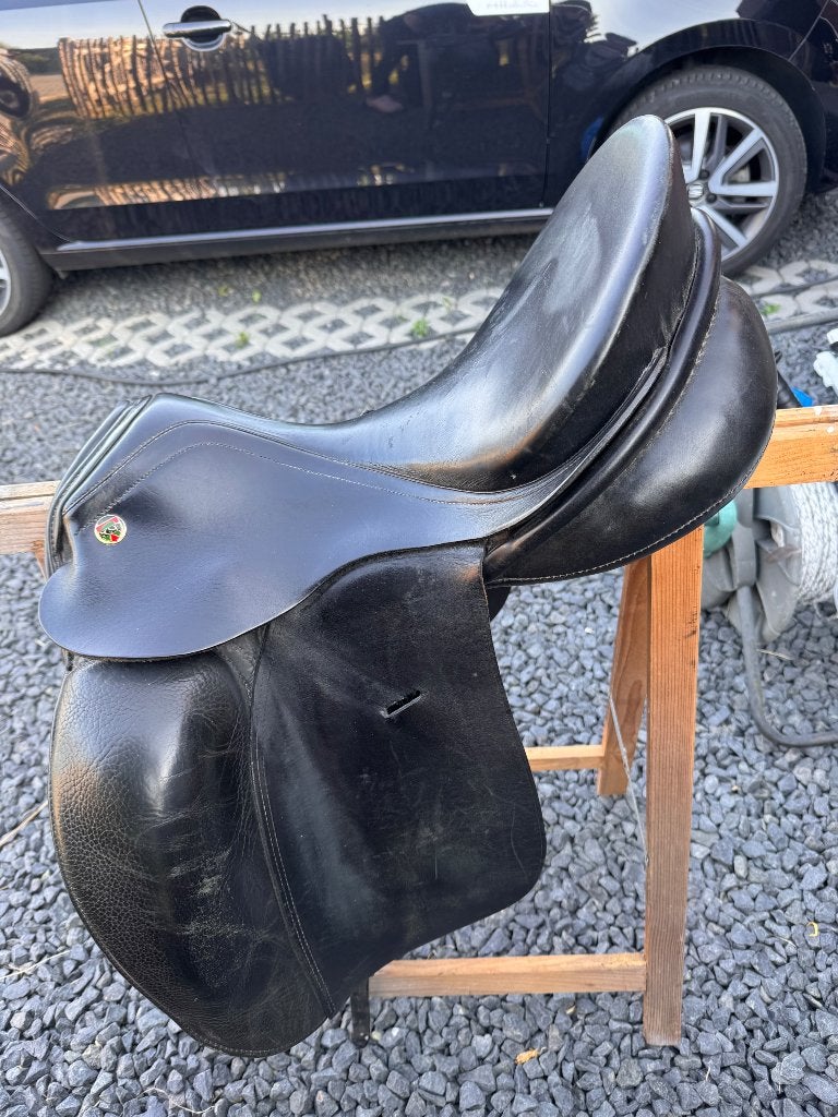 Dressuurzadel KN, Ophalen, Gebruikt, Dressuur, Diepe zit