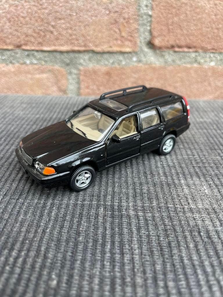 1:44 Volvo V70, Ophalen of Verzenden, Gebruikt, Auto, Overige merken