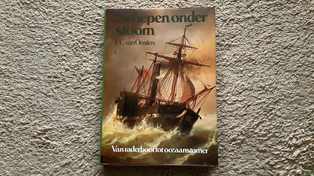 Schepen onder stoom. Van raderboot tot oceaanstomer., Ophalen of Verzenden, Zo goed als nieuw, Boot