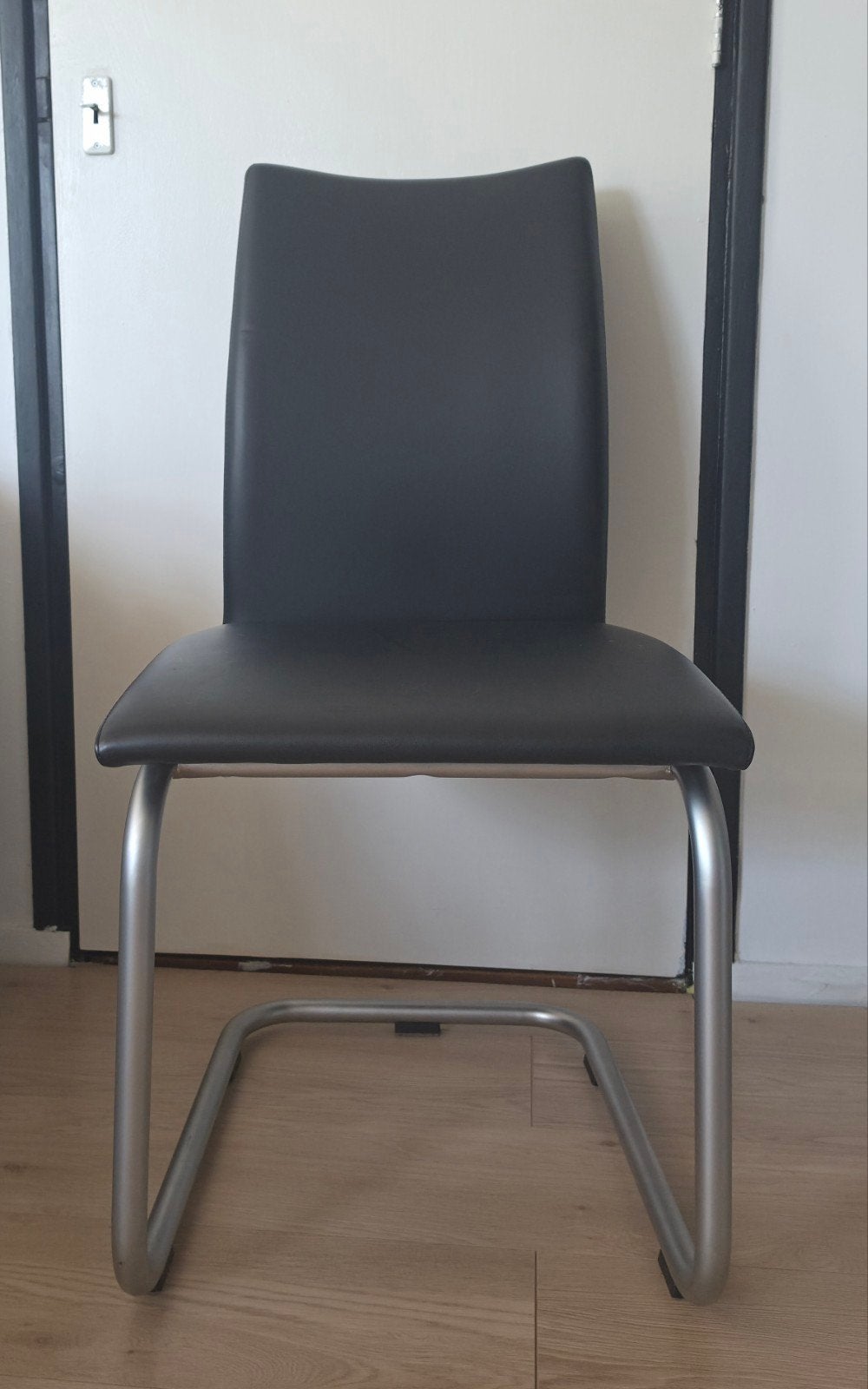 eetkamerstoelen x6 tonon italia, Ophalen, Zwart, Zo goed als nieuw, Vijf, Zes of meer stoelen