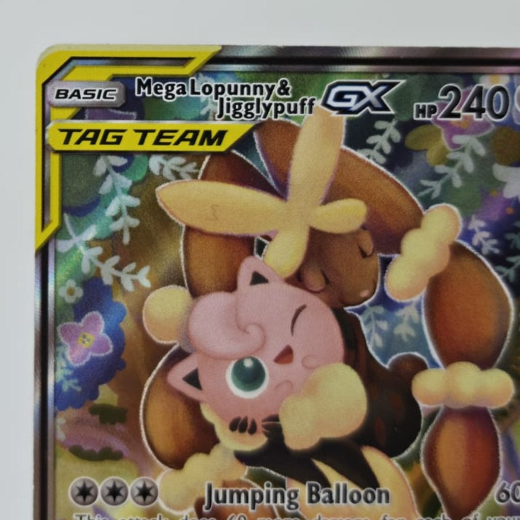TCG Mega Lopunny & Jigglypuff GX CEC 226 GD in Toploader, Zo goed als nieuw