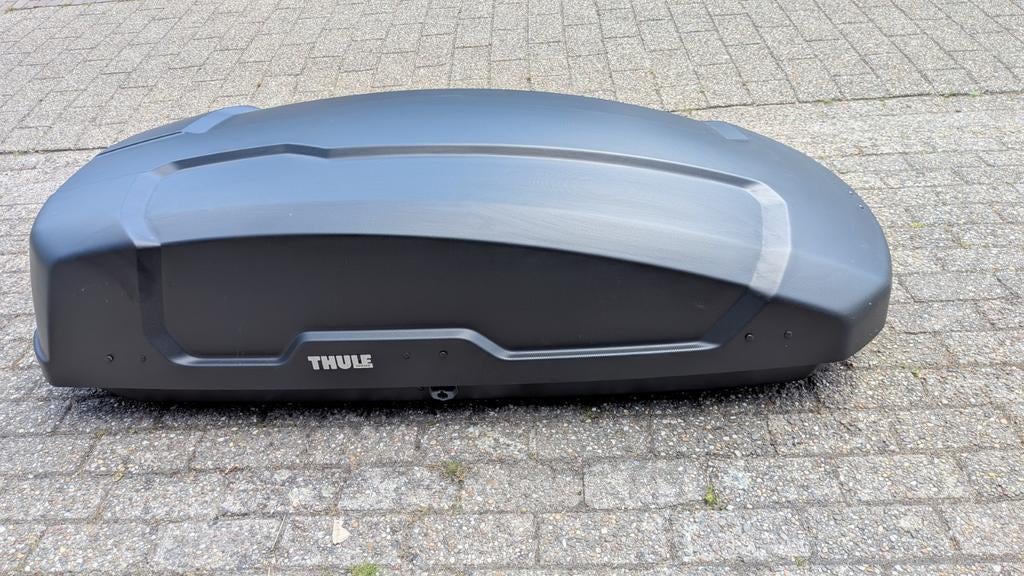 Te huur: Thule Force XT M dakkoffer, Auto diversen, Ophalen, Gebruikt