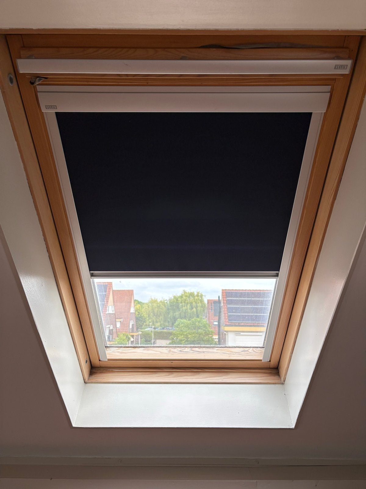 Velux verduisterend rolgordijn voor model GGL M06, Ophalen, Gebruikt, Rolgordijn, Verduisterend