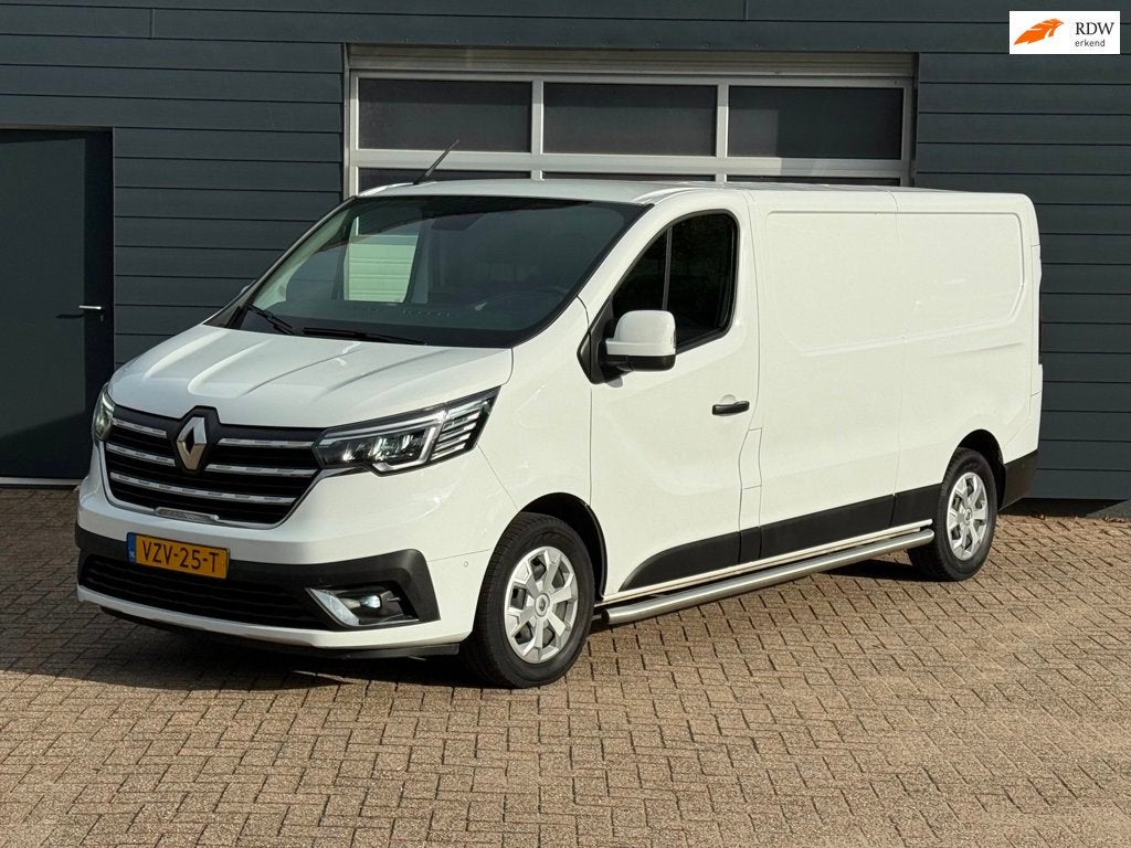 Renault Trafic 2.0 dCi 110 T30 L2H1 Work Edition! RIJKLAAR!, Auto's, Voorwielaandrijving, Gebruikt, Euro 6, 4 cilinders