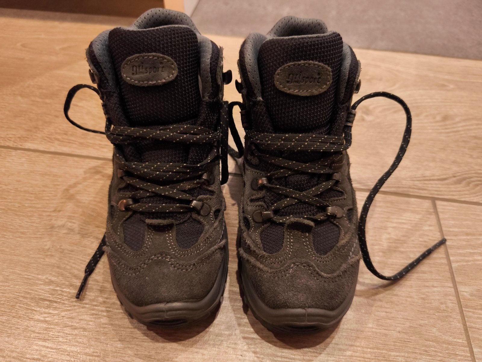 Grisport kinder wandelschoenen / bergschoenen - Maat 33, Ophalen of Verzenden, Zo goed als nieuw, Schoenen