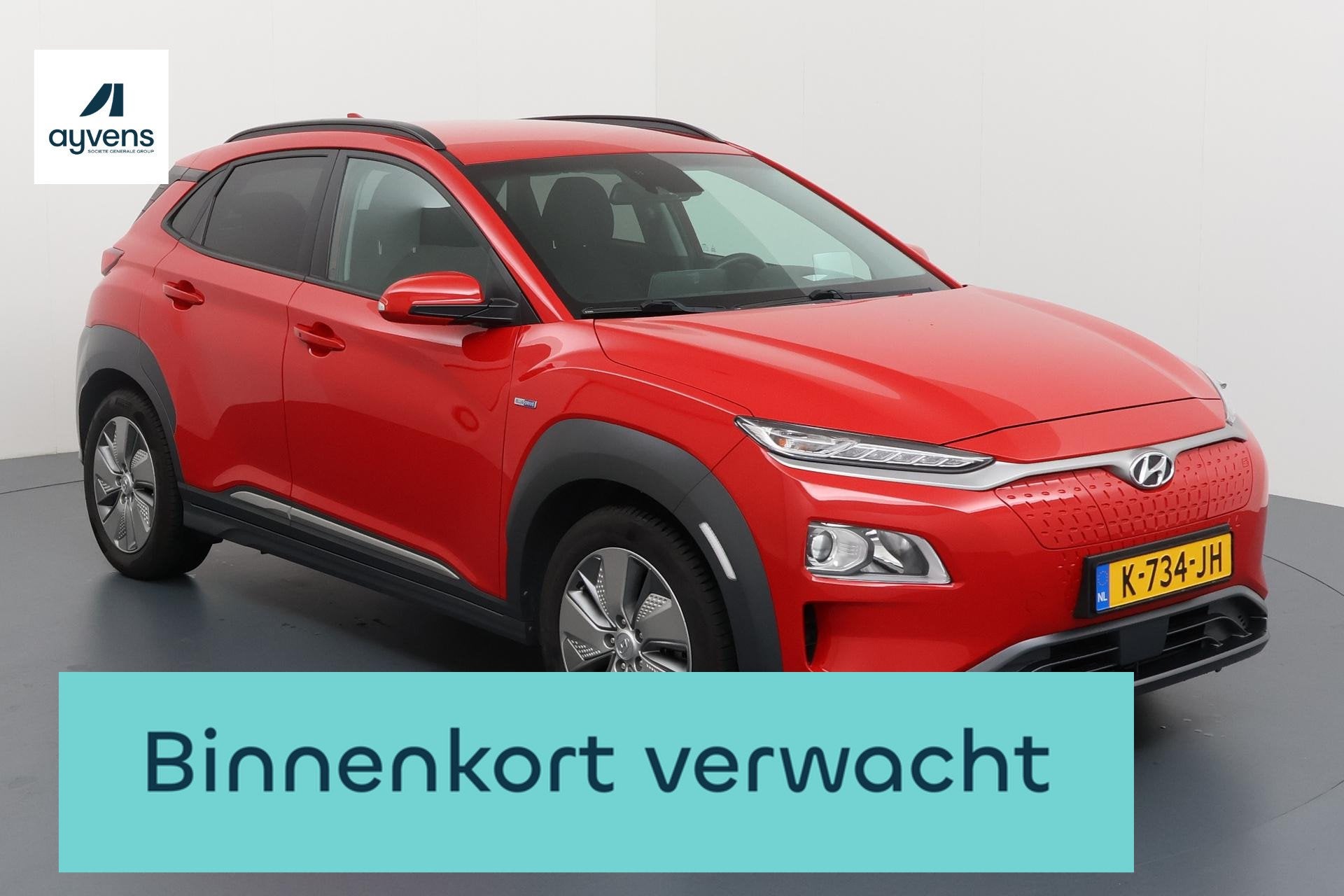 Hyundai Kona EV Fashion 64 kWh Rode blikvanger met slim rijc, Auto's, Stof, Gebruikt, Origineel Nederlands, 64 kWh