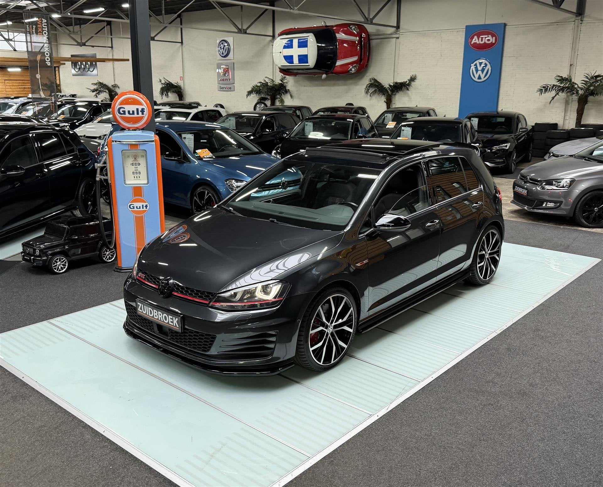 Volkswagen Golf 2.0 GTI DSG | Pano | Dynaudio | Maxton | Nav, Gebruikt, 4 cilinders, Bedrijf, Golf