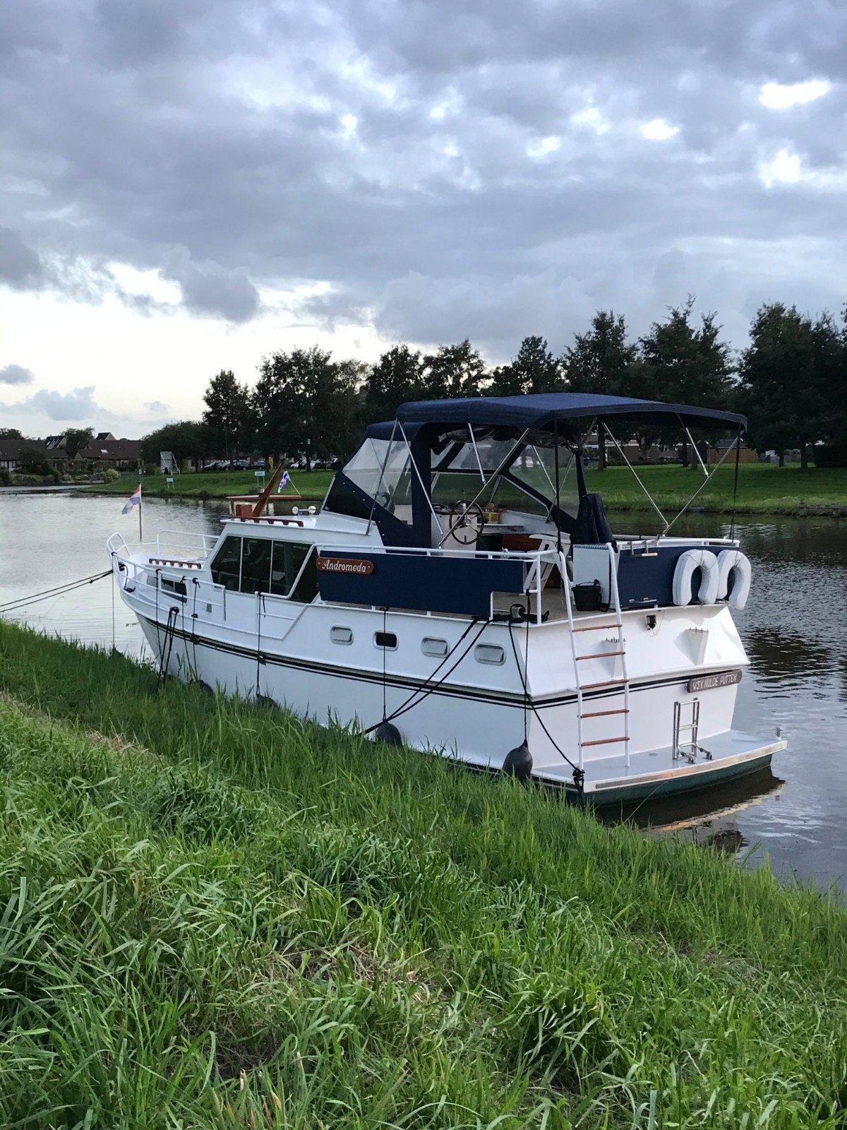 Leuk schip gezocht van 12 meter +, Watersport en Boten, Ophalen, Gebruikt, Diesel, Binnenboordmotor