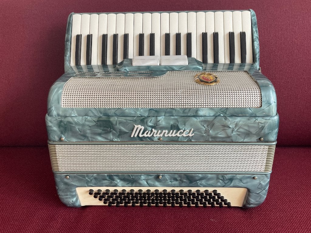 Lichte italiaanse Marinucci accordeon.Model 500 .80 bas .Top, Muziek en Instrumenten, Gebruikt, 80-bas, Met koffer, Marinucci