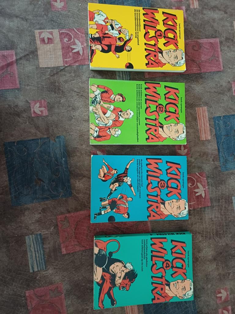 KICK WILSTRA pockets 1 / 4 - 1972, Boeken, Meerdere stripboeken, Ophalen of Verzenden, Zo goed als nieuw