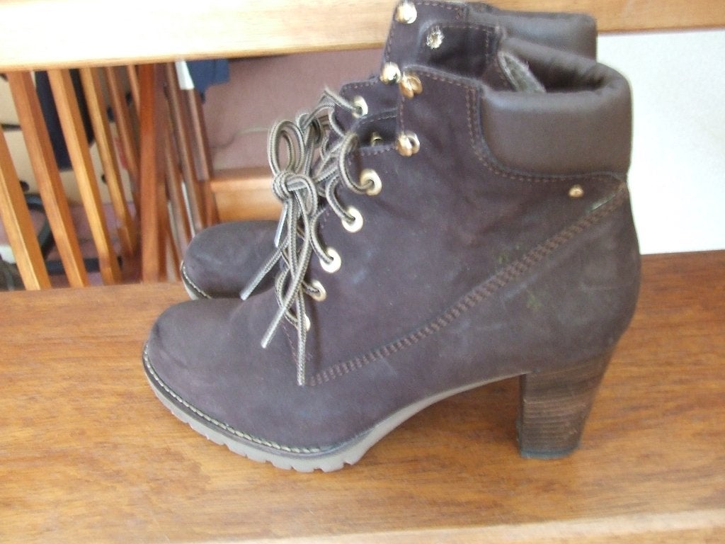 Progetto nagenoeg nieuwe booties op hak bruin 39, Bruin, Lage of Enkellaarzen, Ophalen of Verzenden, Zo goed als nieuw