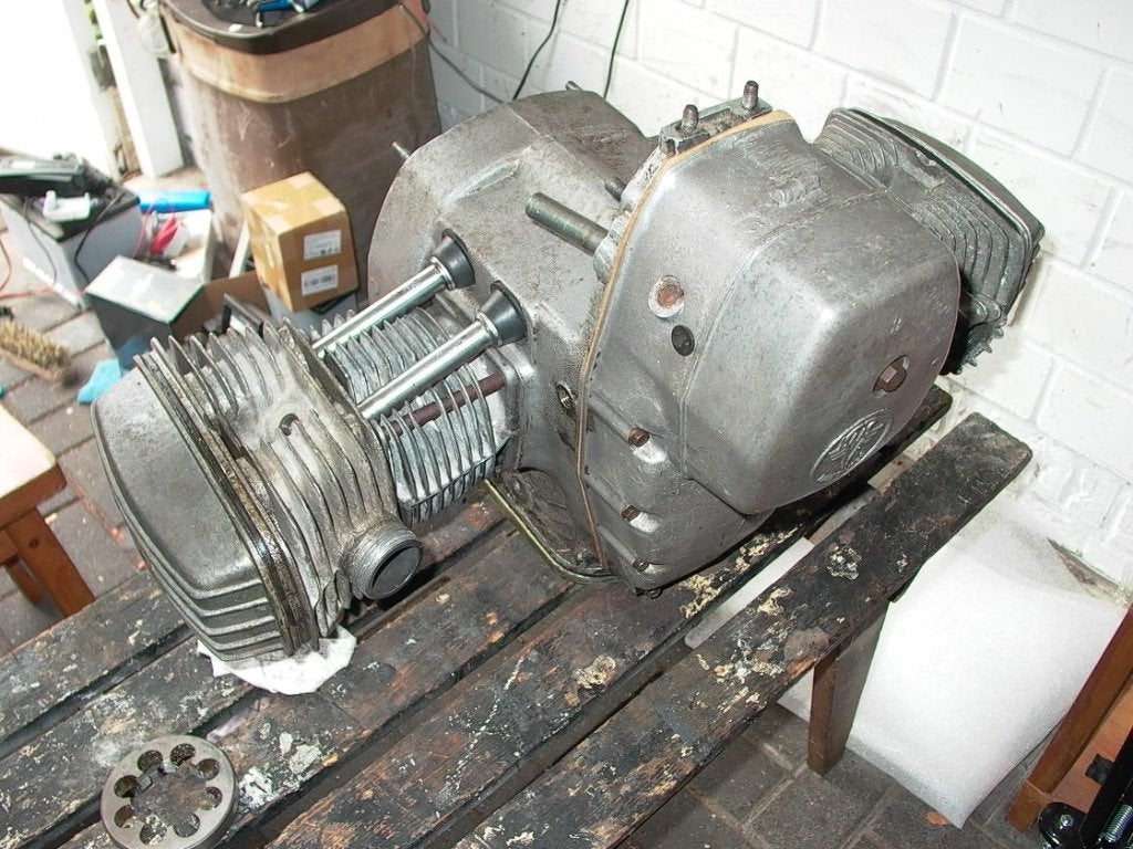 Dnepr MT blok, Motoren, Ophalen, Gereviseerd
