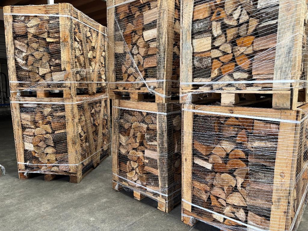 Ovengedroogd haardhout op pallet voor haard en tuin, Minder dan 3 m³, Ophalen of Verzenden, Eikenhout, Blokken